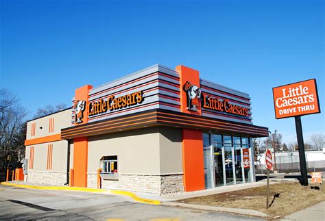 little caesars outer drive